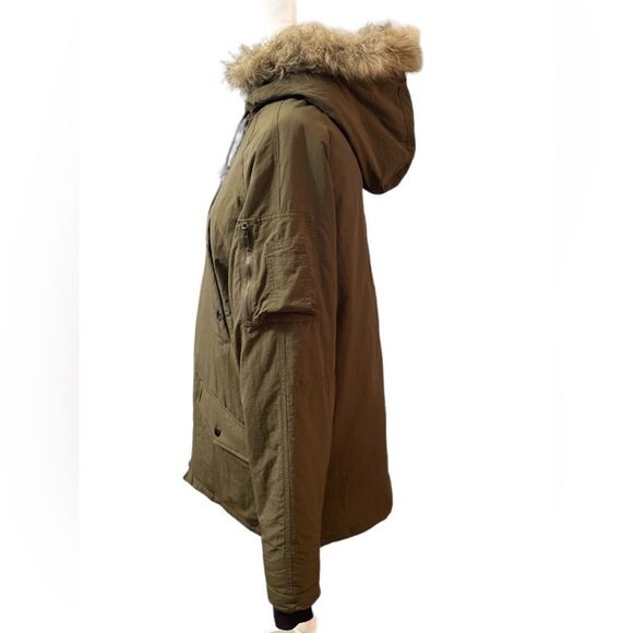 Old Navy Women’s Black Long Parka - Picture 3 of 5